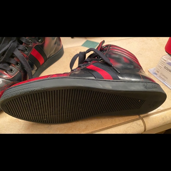 Men’s Gucci high top sneakers - Picture 4 of 7